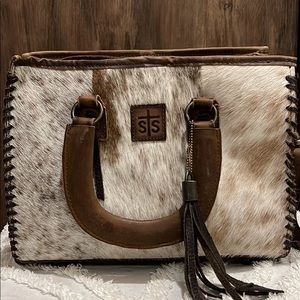 STS Cowhide Leather Purse